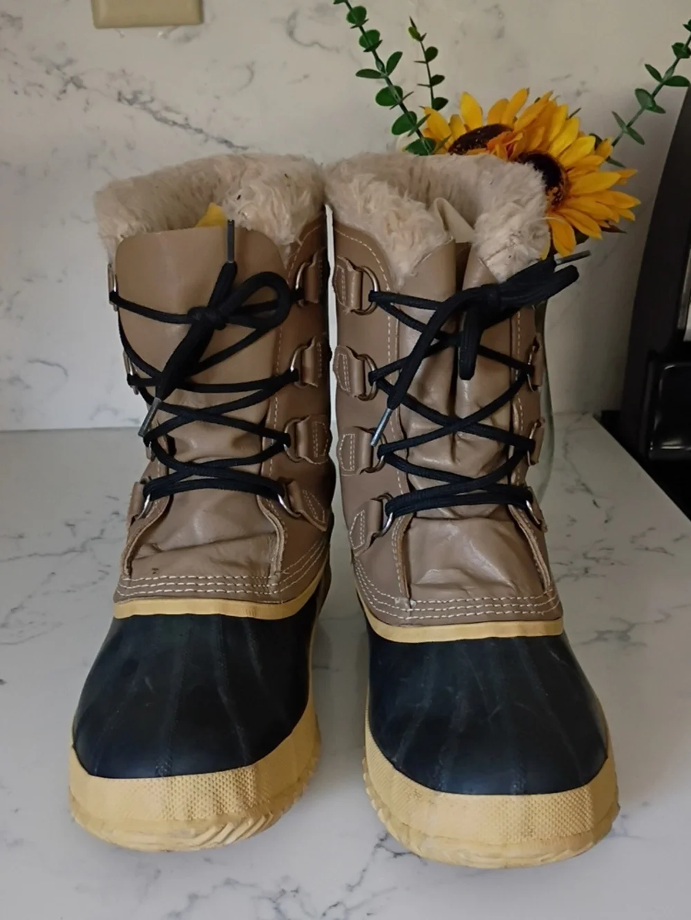 Sorel Caribou  Men's Waterproof Winter Duck Boots - Black and Tan